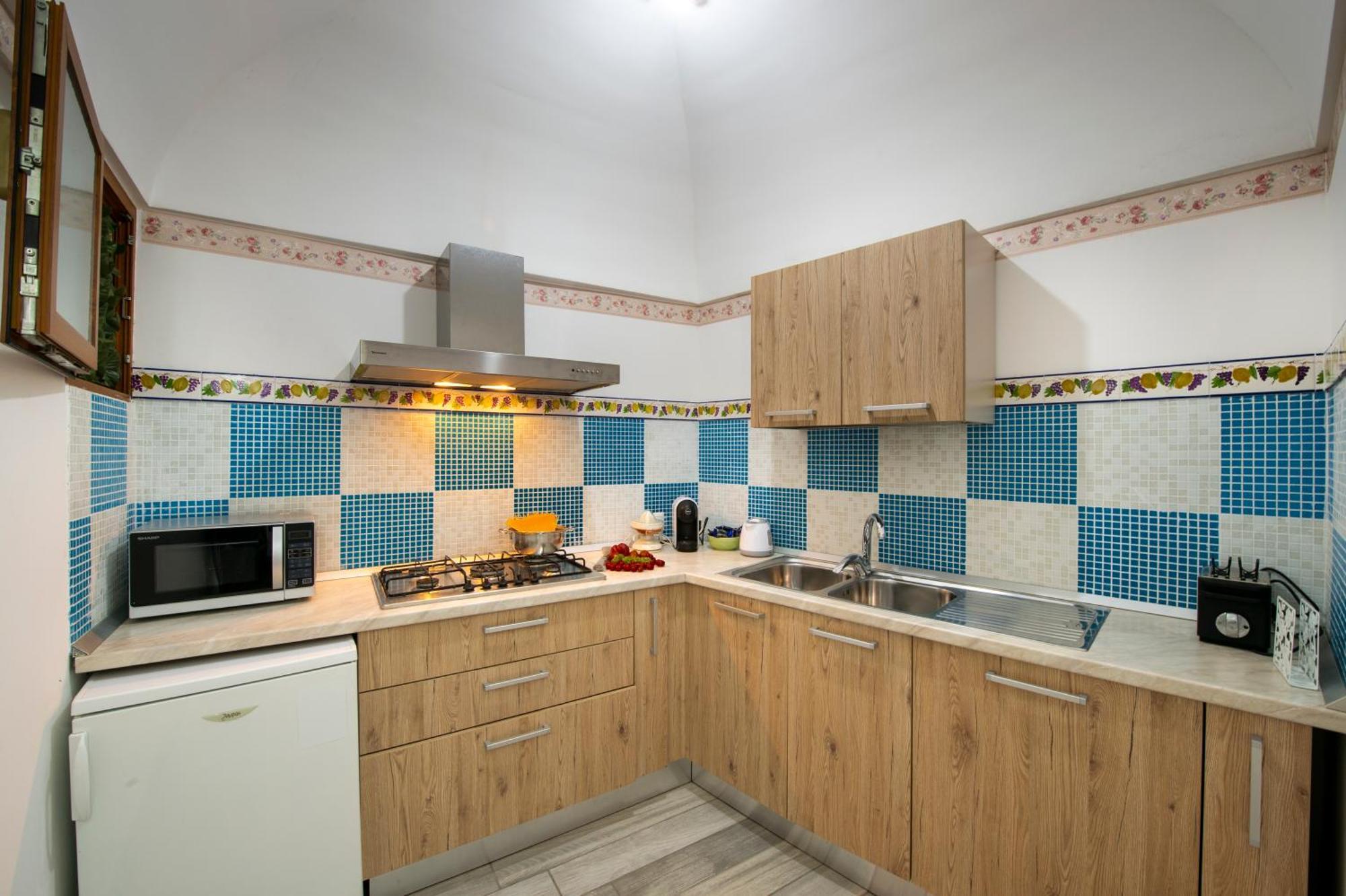 Amore Rentals - Casa Barbera B Позитано Экстерьер фото